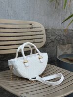 ⁦Semi-circle / Saddle Bag⁩ - الصورة ⁦4⁩
