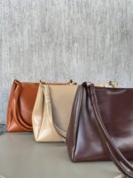 ⁦Shoulder Bags⁩ - الصورة ⁦2⁩