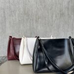 Shoulder Bags