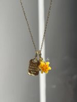 Glowing flower necklace Original